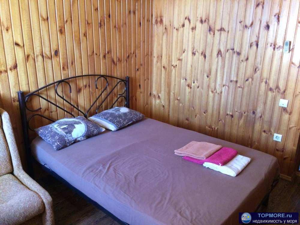 Срочно продам студию в центре Адлера. Жилой ремонт, большой балкон, есть возможность застеклить и сделать зону кухни,...