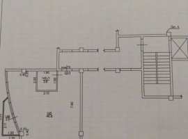 Квартира в новом доме со стройматериалами находящимися в квартире....