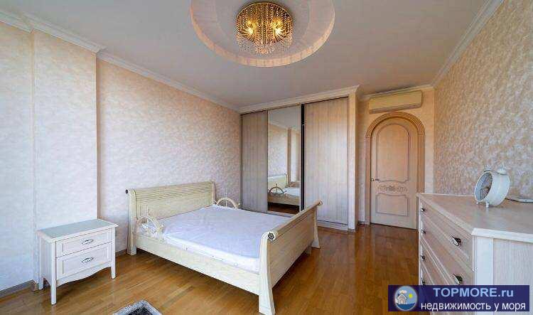 Продается элитный пентхаус в малоквартирном доме!7 этаж - 3 спальные комнаты, библиотека, 2 санузла, рабочий кабинет,... - 2