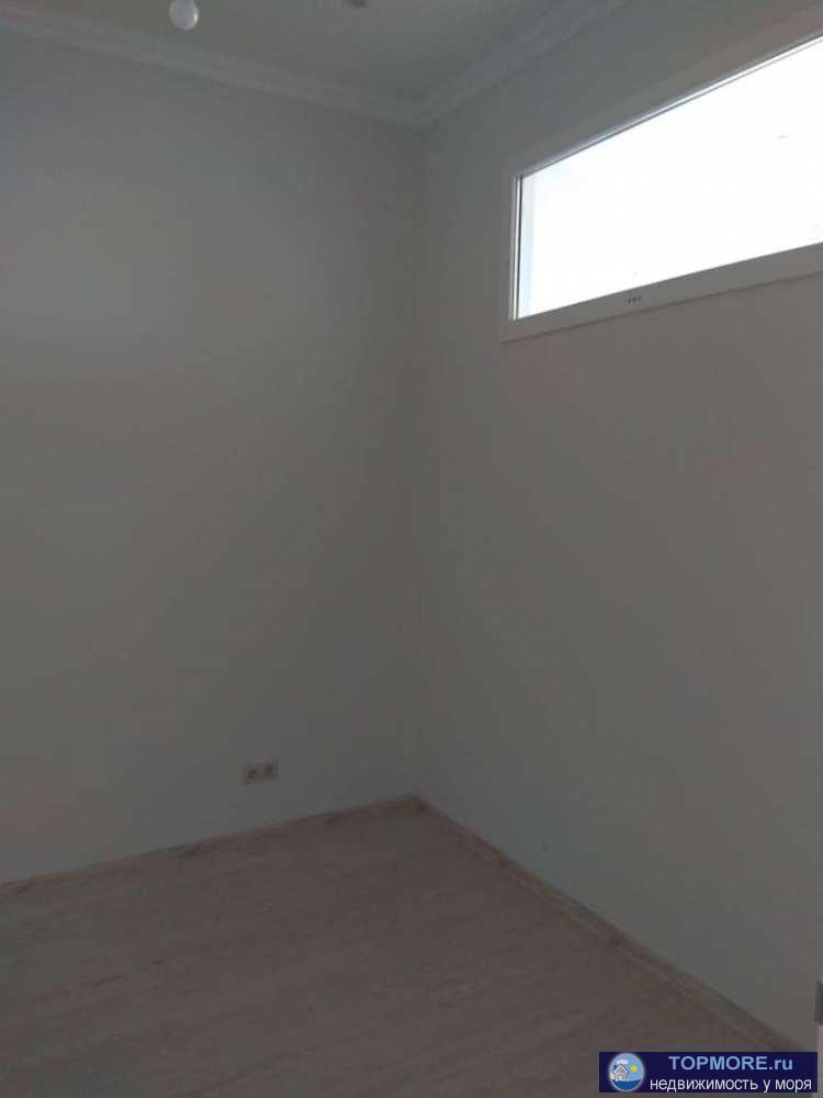 Продаю 2-х комнатную квартиру с ремонтом в центре Сочи с шикарным видом на море и горы.До моря 10 минут. До остановки...