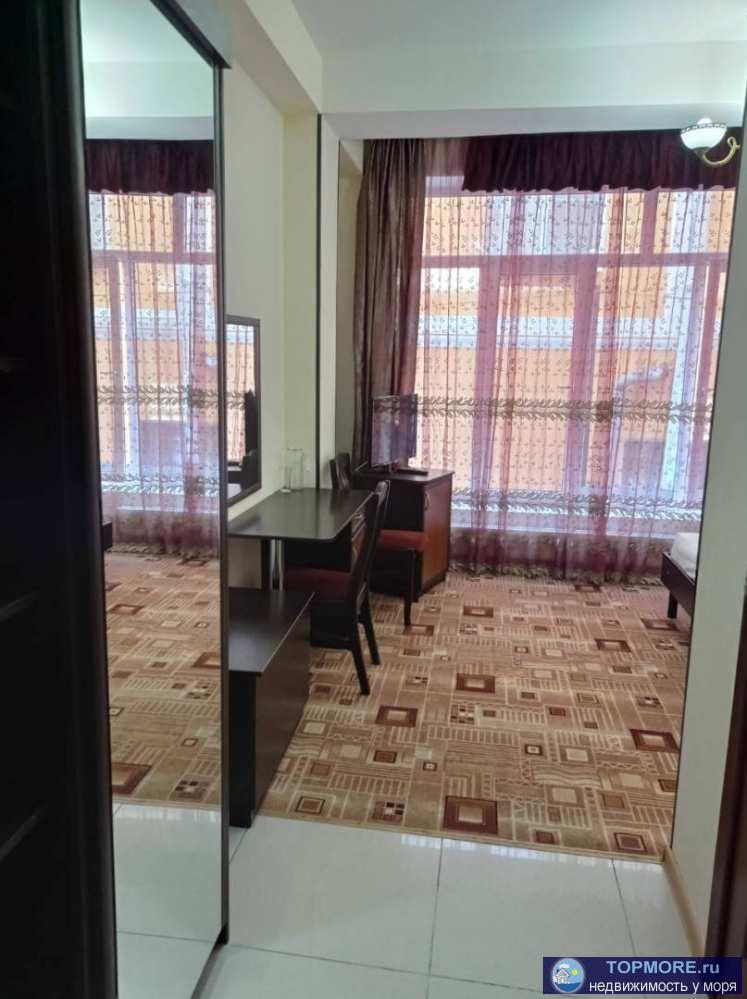 Лот № 132817. Продаю апартаменты в действующей гостинице уровня 3 звезды, которая расположена всего в 30 метрах от... - 1