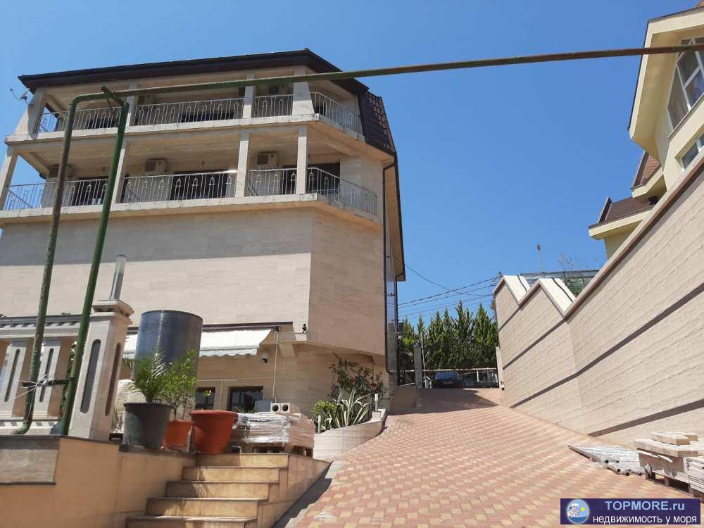 Продаю квартиру в 4-х этажном клубном доме. Всего 22 квартиры в доме.Квартира с предчистовой отделкой. Своя закрытая... - 2