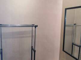 Продам срочно двухкомнатную квартиру в центральном районе города...