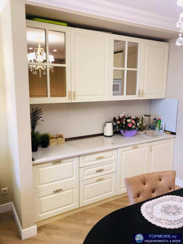 Продаю шикарную 4-х комнатную квартиру в Элитном многоэтажном доме Адлера! Красивейший вид на море и горы. Ремонт... - 2