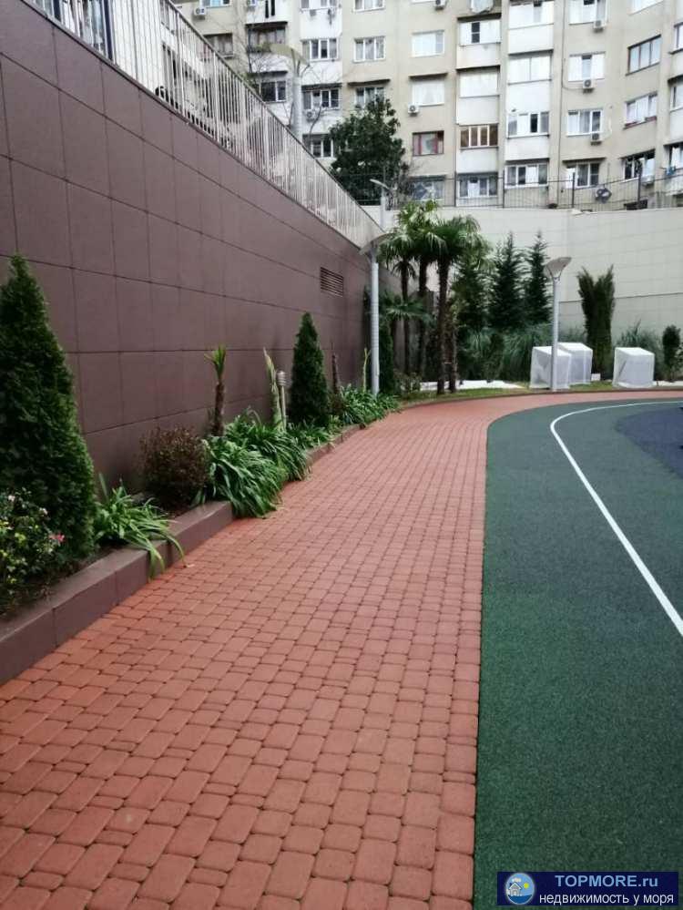 Продаю однокомнатную квартиру в самом центре деловой жизни города-курорта Сочи в доме бизнесс-класса для людей,... - 2