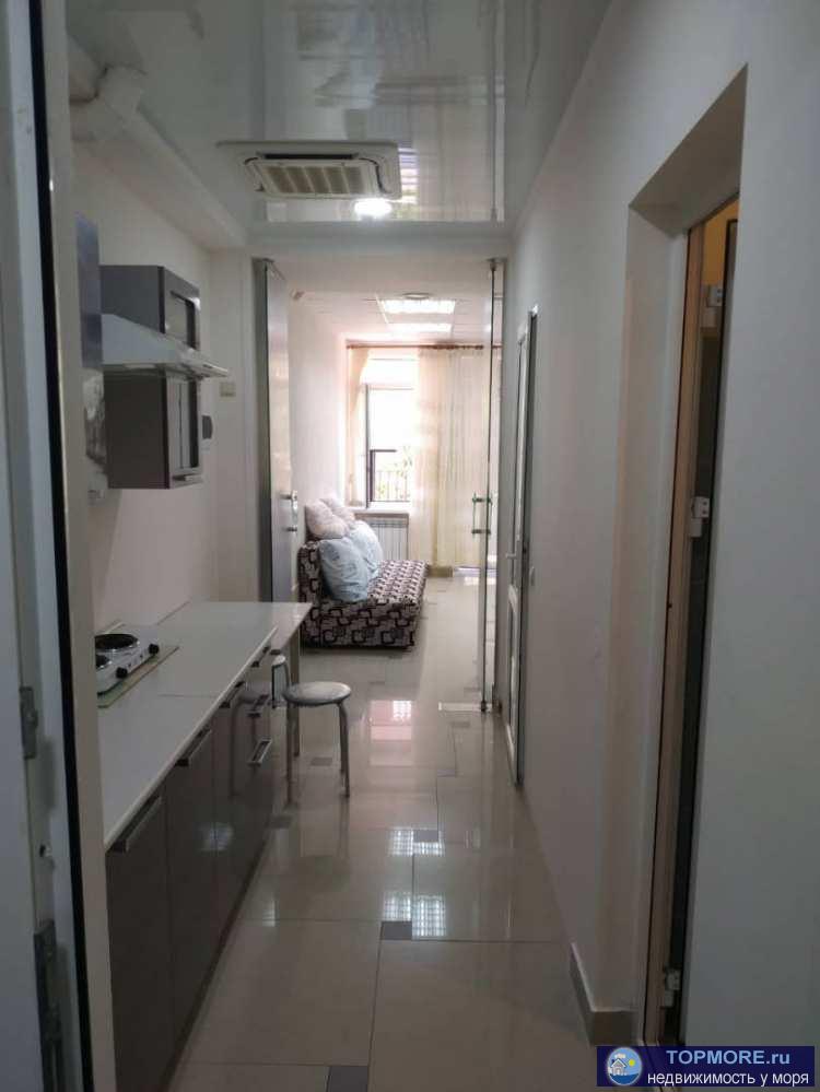 Продаётся однокомнатная квартира в 10 минутах от моря прогулочным шагом.Свежий ремонт.Газовое отопление.Просторная...