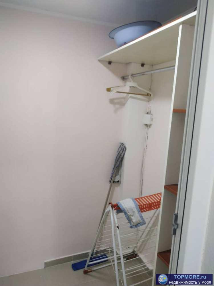 Продаётся однокомнатная квартира в 10 минутах от моря прогулочным шагом.Свежий ремонт.Газовое отопление.Просторная... - 2