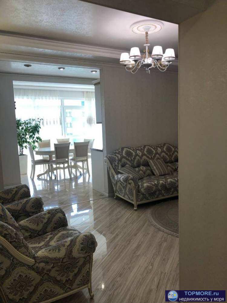 Лот № 132964. Потрясающая совбодная просторная квартира , с качественным очень дорогим ремонтом. очень светлая...