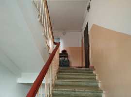 Продается уютная 3 к квартира в тенистой зелени Санатория...