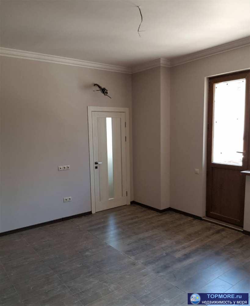 Продам квартиру в доме бизнес класса. На территории жилого комплекса есть придомовой паркинг, зона отдыха. Комплекс... - 1