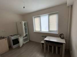 Продаю светлую квартиру с новым ремонтом. Из окон открывается вид...