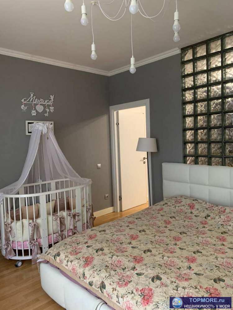 Продаётся великолепно спланированная 2-х комнатная квартира с шикарным ремонтом в самом центре Сочи! Квартира с... - 1