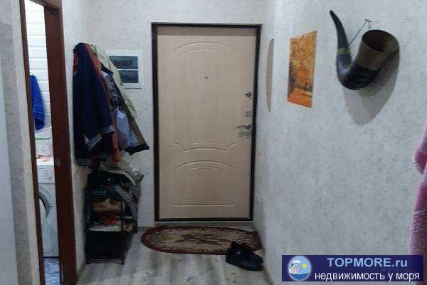 Продаю 1 ком.квартиру 2015 года. 31м +мансарда 30м Хороший ремонт, высокие потолки, все коммуникации, балкон с видом... - 1