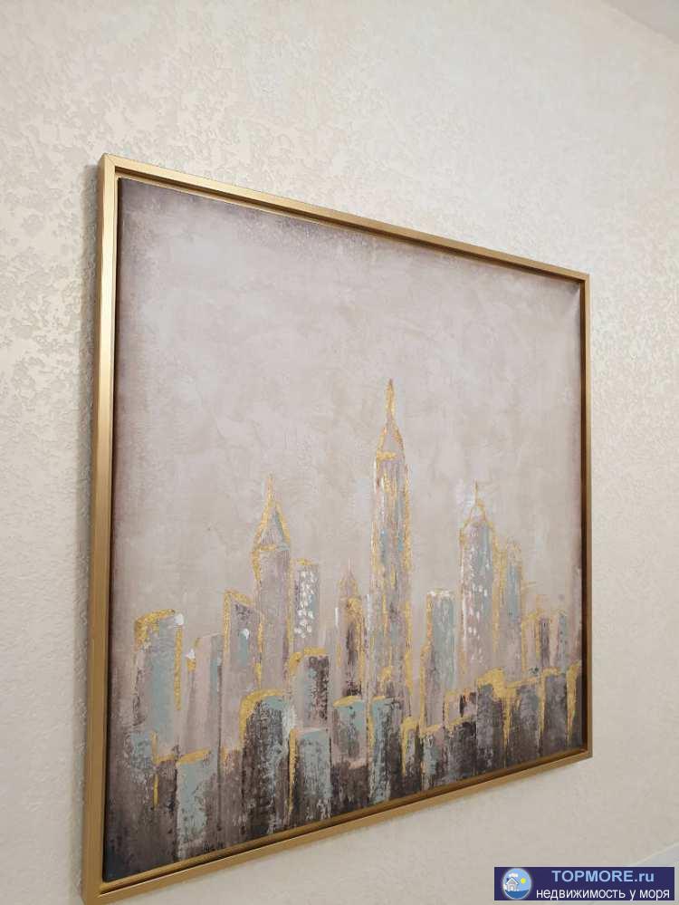 Продам апартаменты по самой низкой цене в г.Сочи на ул. Чайковского В самом центре города Сочи.Здание построено по...