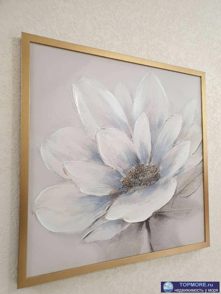 Продам апартаменты по самой низкой цене в г.Сочи на ул. Чайковского В самом центре города Сочи.Здание построено по... - 1