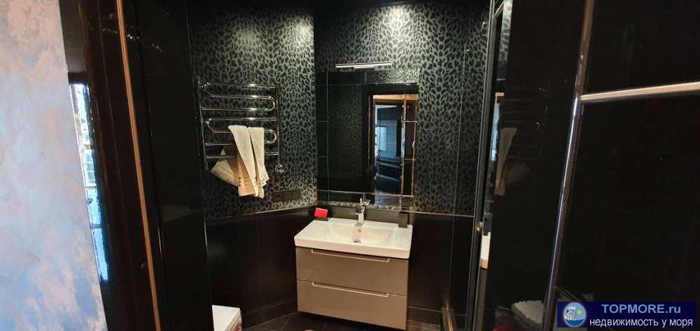 Продам шикарную элитную 2-к квартиру в самом центре города-курорта Сочи в доме бизнес класса по улице Роз.В квартире... - 1