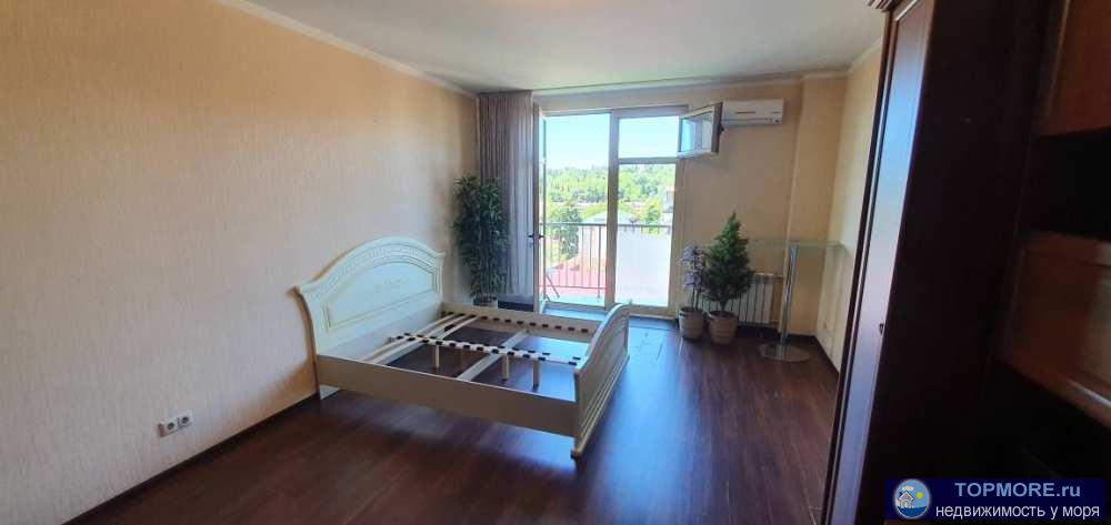 Продам просторную, светлую 2-к квартиру с ремонтом в самом центре города-курорта Сочи в доме бизнес класса по улице... - 2