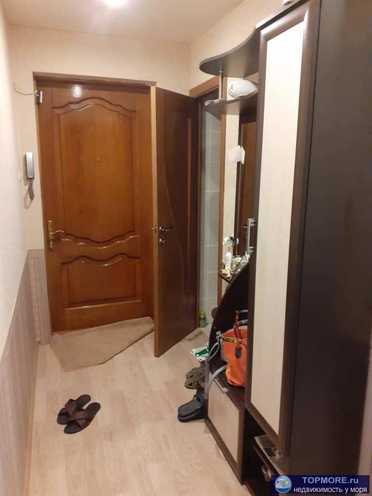 Продается 2х комнатная квартира. Выполнен свежий ремонт. В каждой комнате есть кондиционер. Вся инфраструктура в... - 2