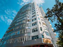 Лот № 116308. Продаю большую светлую квартиру 92 м2 в элитном доме...