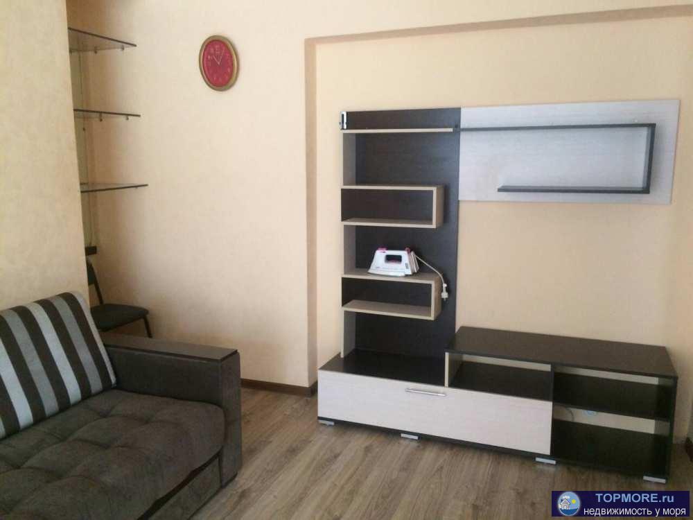 Продам однакомнатную квартиру в самом центре Сочи, развита инфраструктура. До моря 600 метров. - 2