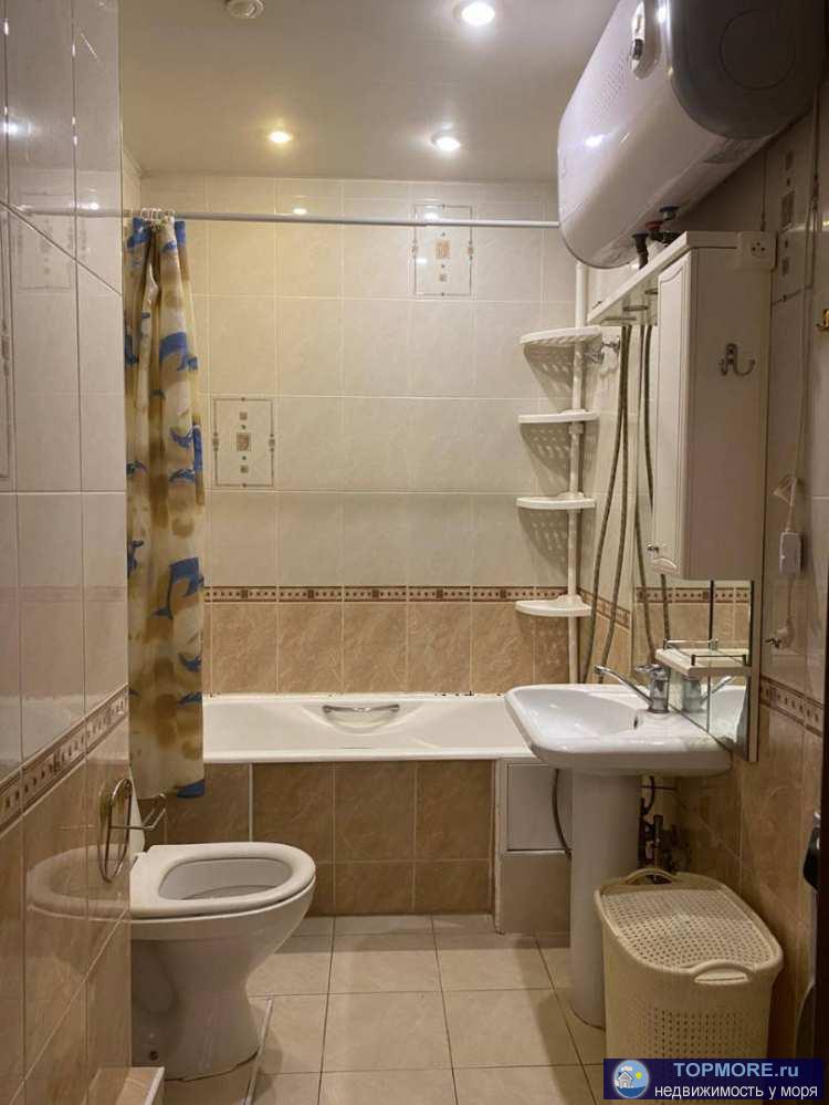 Квартира в Сочи. Это самый безопасный дом. В квартире 3 комнаты. Кухня-гостиная . Два санузла. Балкон и лоджия.... - 1