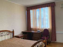 Квартира в Сочи. Это самый безопасный дом. В квартире 3 комнаты....