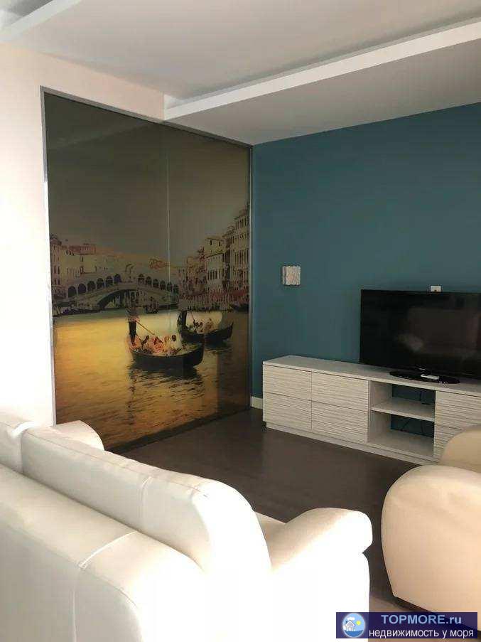 Продам квартиру на 21 этаже с дизайнерским ремонтом, в элитном районе с видом на море по адресу Первомайская 19.... - 1