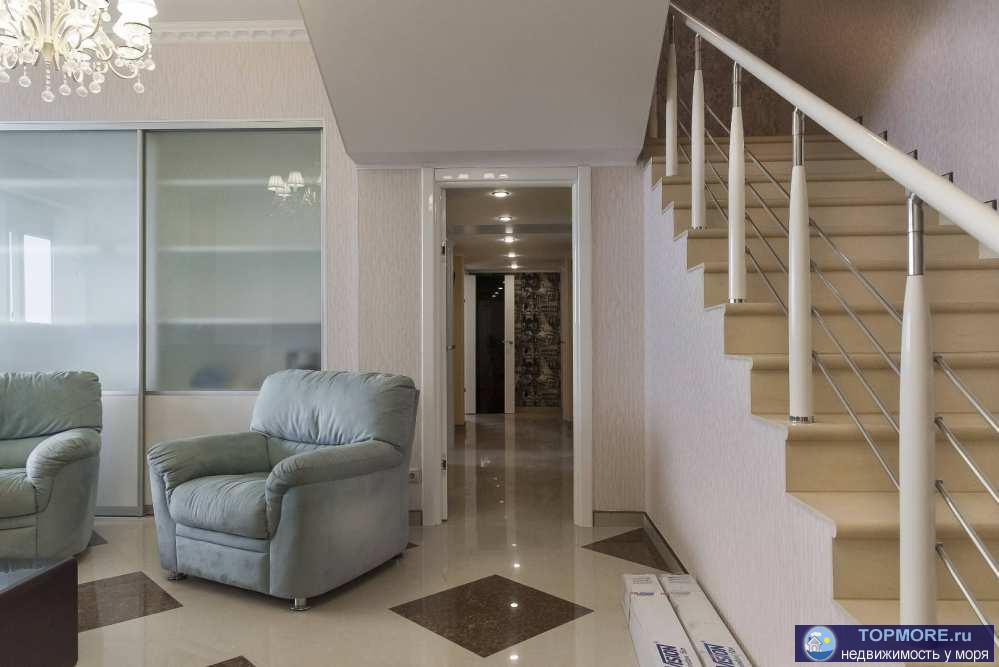 Продается пентхаус в доме бизнес класса. Пентхаус оборудован террасами, сауной и бассейном. Панорамный вид на море из... - 1