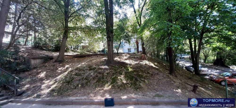 Центр Сочи. микрорайон Макаренко. сочинка. в шаговой доступности все необходимое для жизни. магазины. ярмарки.... - 1