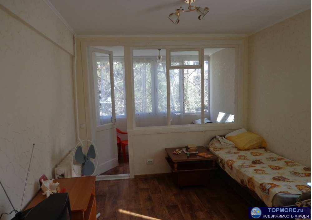 Продаю 1 к.кв. в центре. Очень удобные выходы к пляжам!В квартире отличная планировка, хороший ремонт. Кухня и... - 1