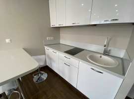 Продаю апартамент с ремонтом мебелью и техникой  в...