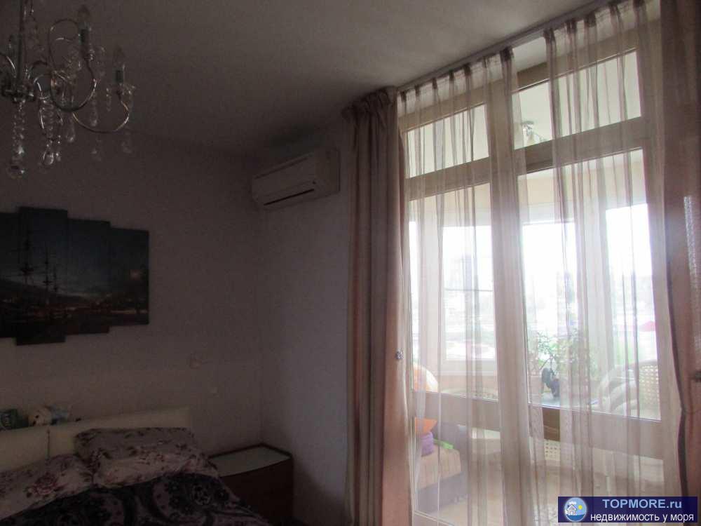 Продаю двухкомнатую квартиру в центре города. Две спальни.Светлая детская комната,просторный зал. Спальня с большой... - 1