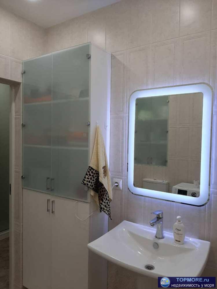 Продаю квартиру в отличном спальном районе г. Сочи. Выполнен качественный ремонт, в квартире остается вся мебель и... - 2