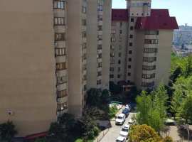 Продаю квартиру в одном из лучших комплексов района Макаренко. 