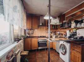 Продам 3-х комнатную  квартиру в доме, расположенном в районе...