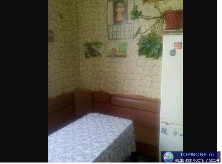 Продам большую трёхкомнатную квартиру. Находится в Хосте на центральной улице, на 2 этаже. Рядом школа,магазин,до... - 1