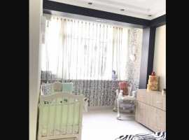 Продаю просторную 4-х комнатную квартиру на втором этаже 5-ти...