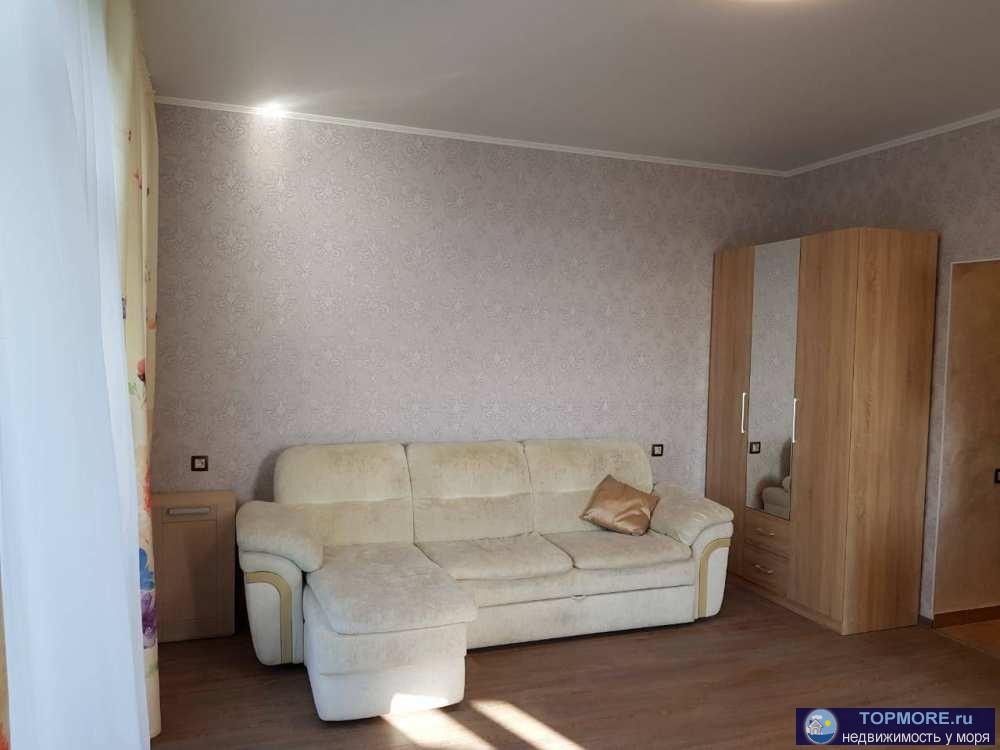 Лот № 111526. Продаю шикарную квартиру у самого  берега моря.Эта квартира подойдет и для большой семьи и для бизнеса... - 2