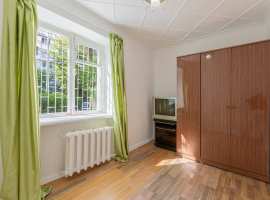 Светлая и очень уютная квартира, в сомом сердце города курорта...