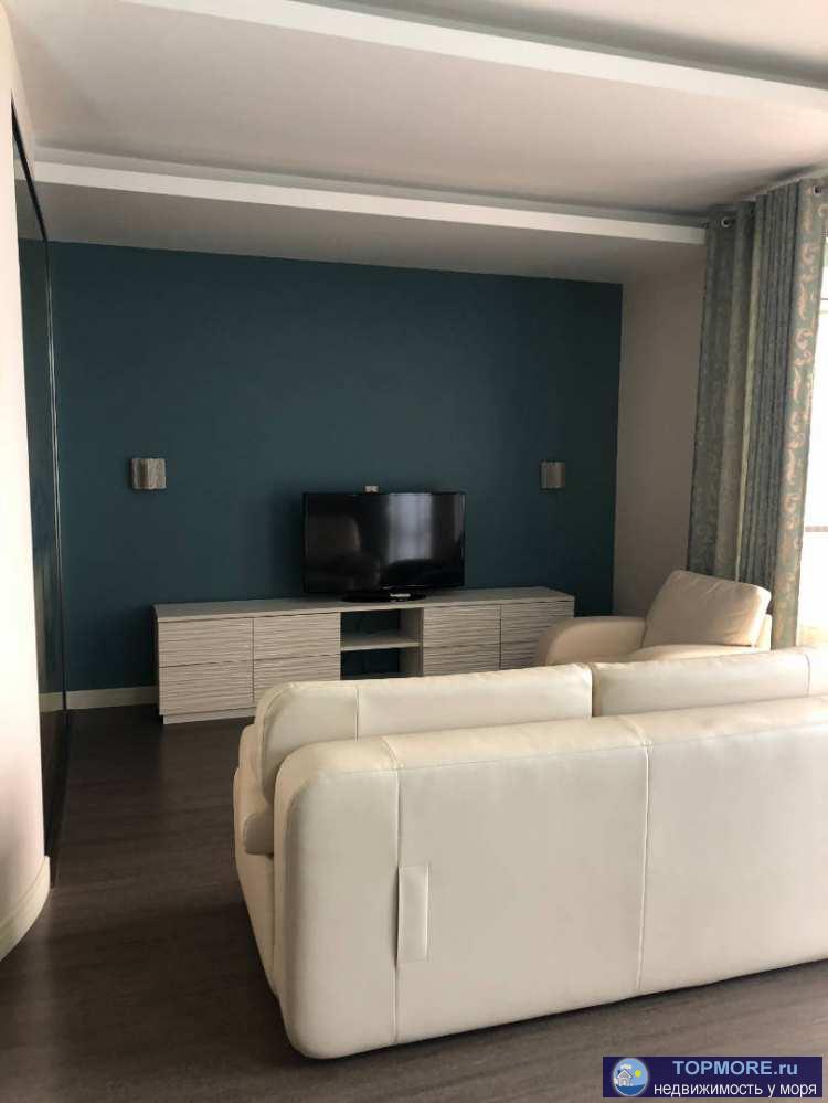 Квартира на 21 этаже с дизайнерским ремонтом, в элитном районе с видом на море по адресу Первомайская 19. Просторная... - 2