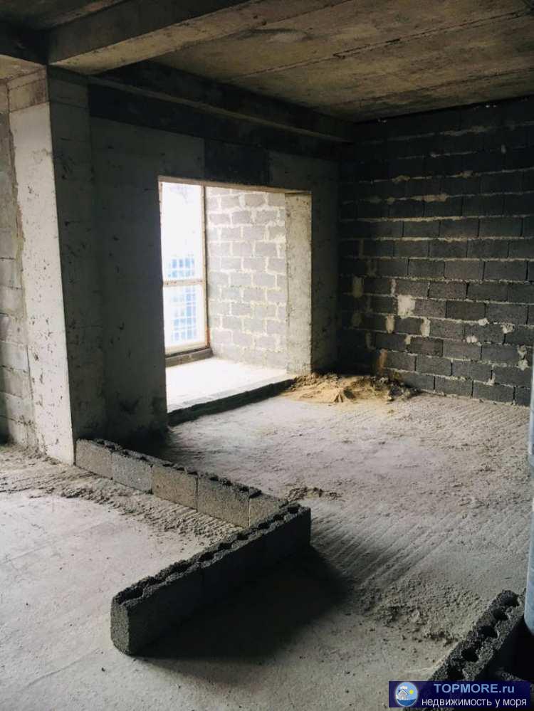 Лот № 110677. Продаётся просторная квартира в черновой отделке, расположенная в самом сердце Дагомыса.   Из окон... - 1