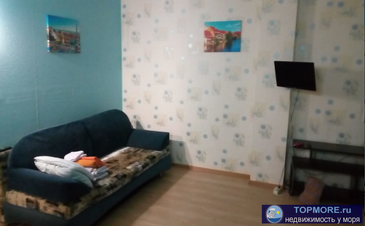 Продаю Квартиру площадью - 40 кв.м.на  Мамайке.  Две комнаты: спальня и кухня -  гостиная. Санузел - ванная... - 2