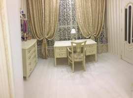 продаю шикарнейшую квартиру в самом центре города-курорта...