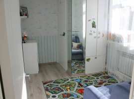 Продаю ул ленина 42, 3к кв с рем 3/5.