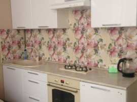 Продается 3х комнатная квартира в сталинском доме, на 3 этаже....