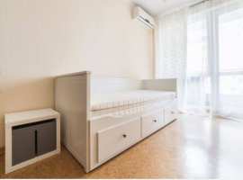 Продается трехкомнатная квартира в комплексе Бизнес класса в центре...