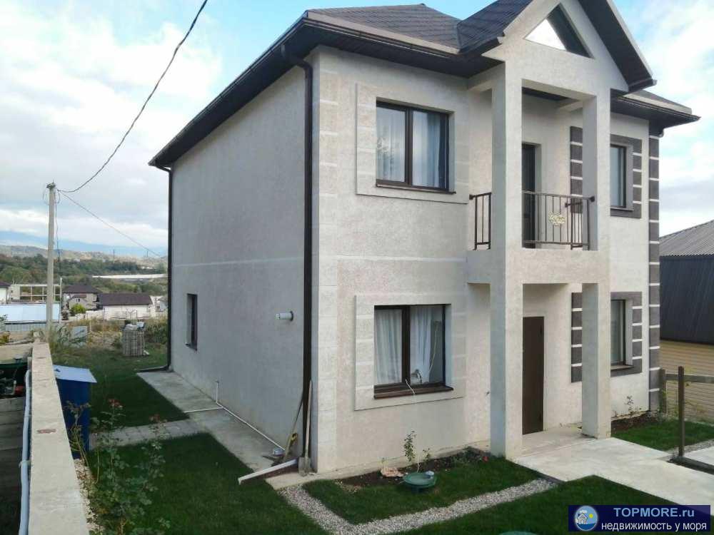 Продается красивый до с великолепным видом на море и горы в коттеджном поселке в связи с переездом в другой город!...