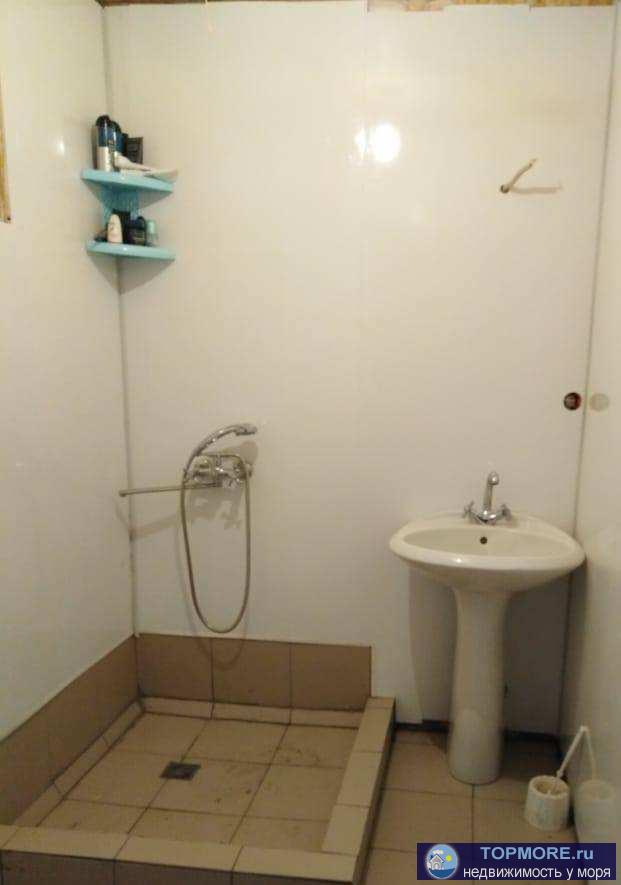 Продаётся 2х эт дом на участке 5сот., по факту 10сот. Участок ровный, правильной форму, на берегу речки. Свой выход к... - 1