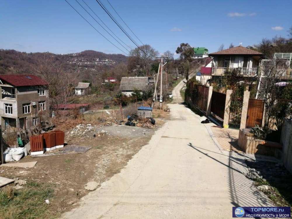 Продается небольшой дачный домик в районе Молдовка (С/Т Искра ул.Тимашевская).Площадь дома 20кв.м (5/+/4)В доме есть... - 2