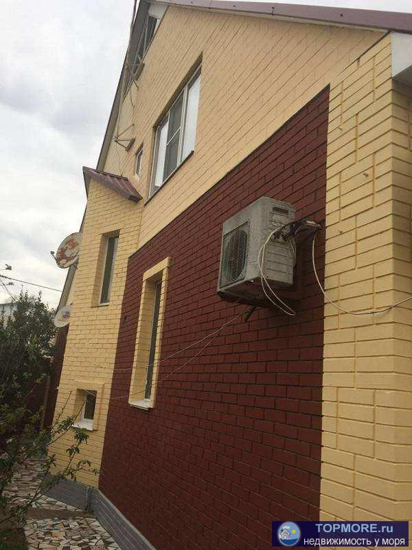 Продам отличный дом на ул. Банановая. Дом расположен  в одном из самых востребованных районов Адлера. Удобное место...